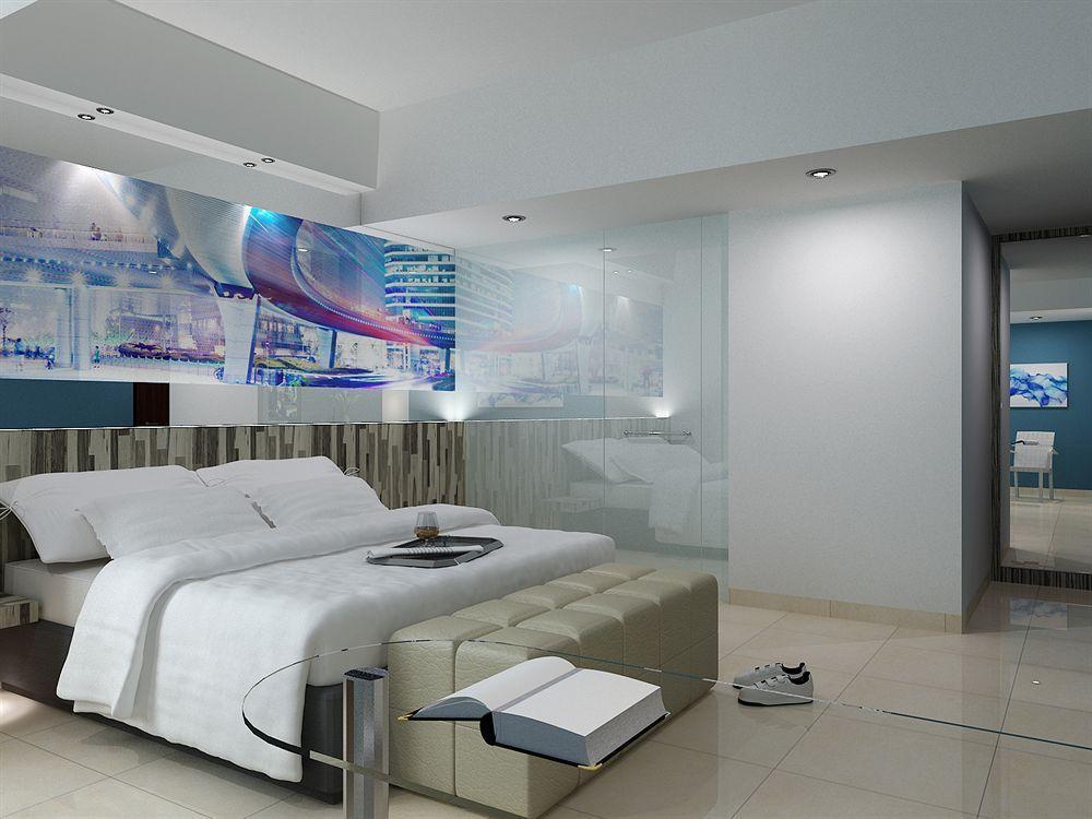 G Suites Hotel By Amithya Surabaia Exterior foto
